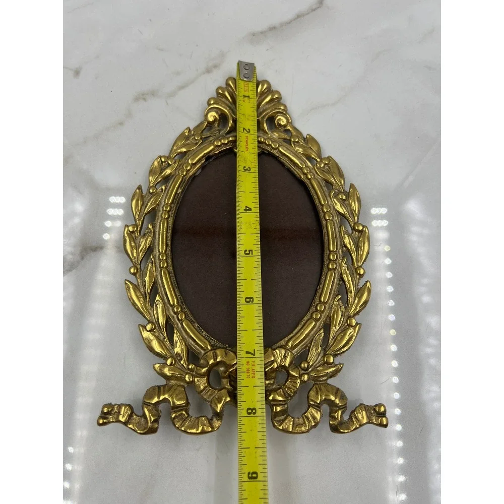Vintage Cranberry Unlimited Brass Oval Picture Frame Ornate Ribbon Laurel 8.5in